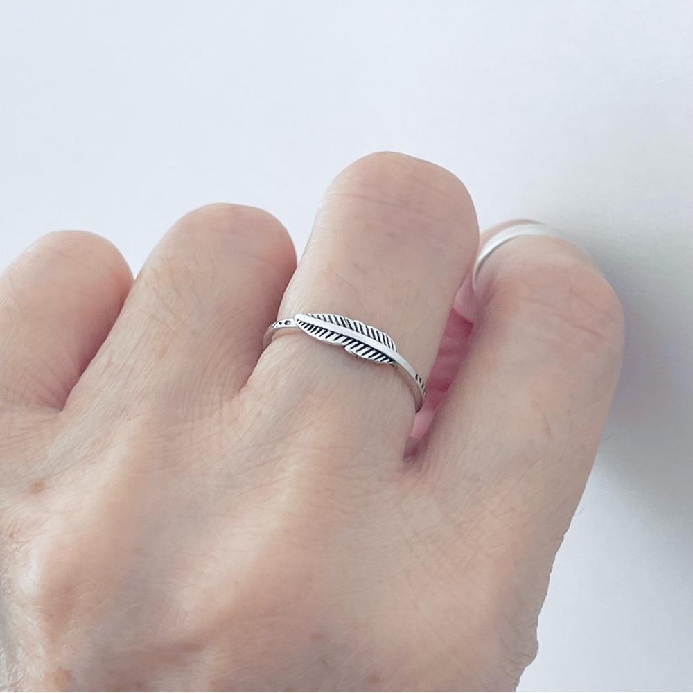 ❤️TOP SELLER❤️Sterling Silver Little Bird Feather Ring, Angels Wing Rings, Birds - Picture 10 of 14